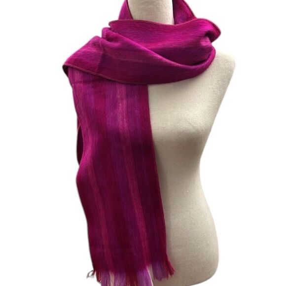 Beautiful alpaca scarf from Ecuador so soft and warm! - Picture 1 of 10